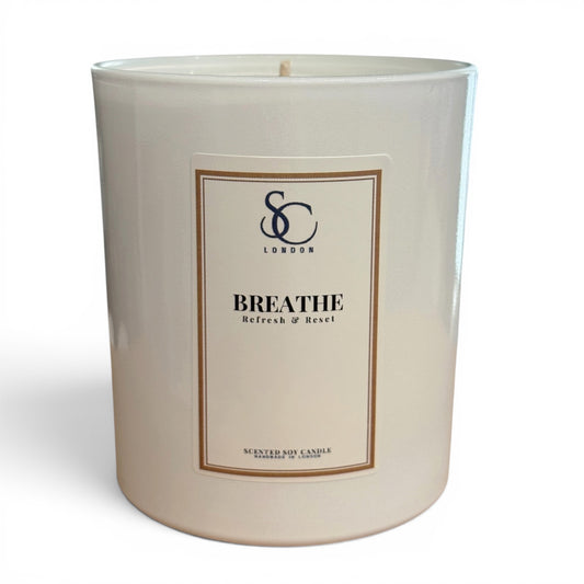 Breathe luxury 30cl soy candle designed to refresh and reset with clean citrus and forest-inspired fragrance notes