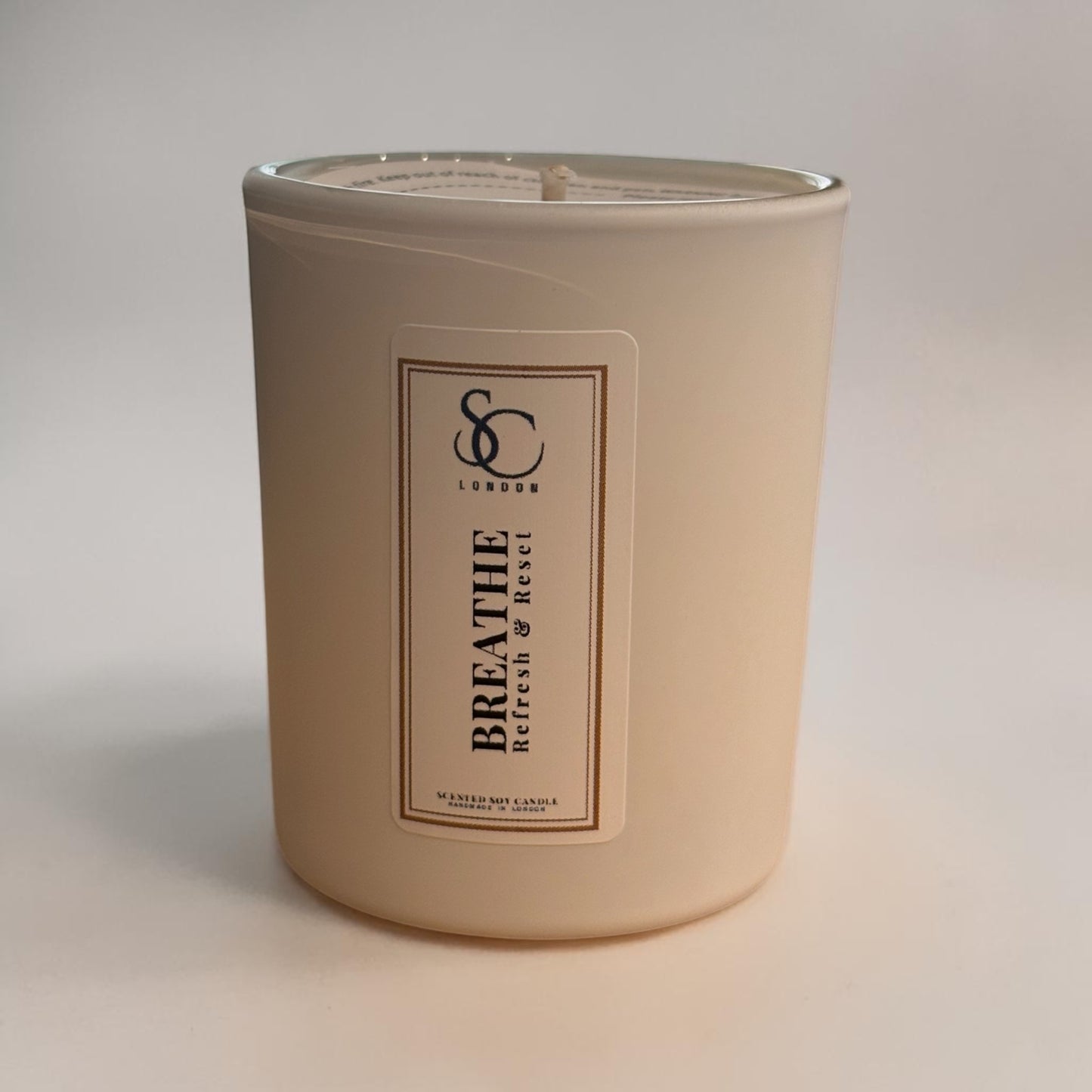 Breathe therapy candle 9cl luxury soy candle refresh and reset by Soulful Candles London