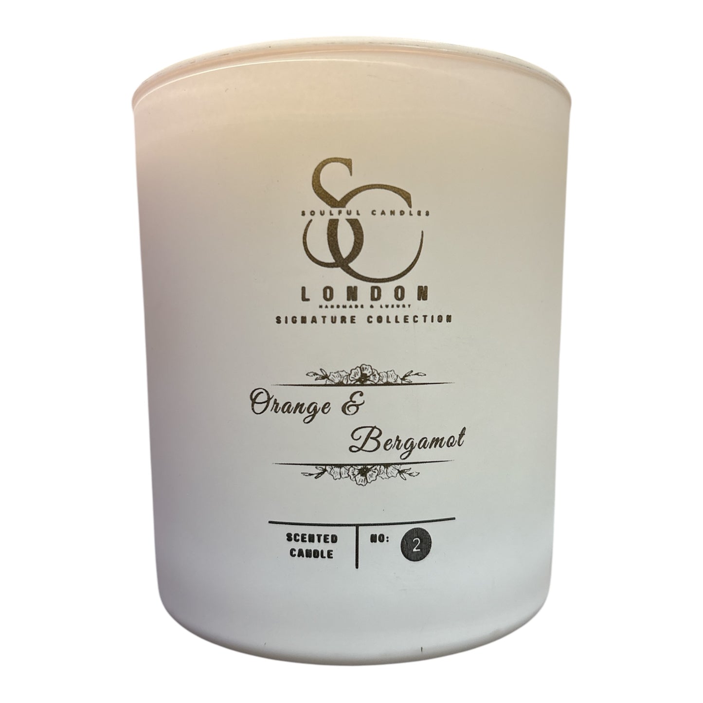 Orange & Bergamot: An uplifting blend of vibrant orange and tangy bergamot, ideal for energizing your space.