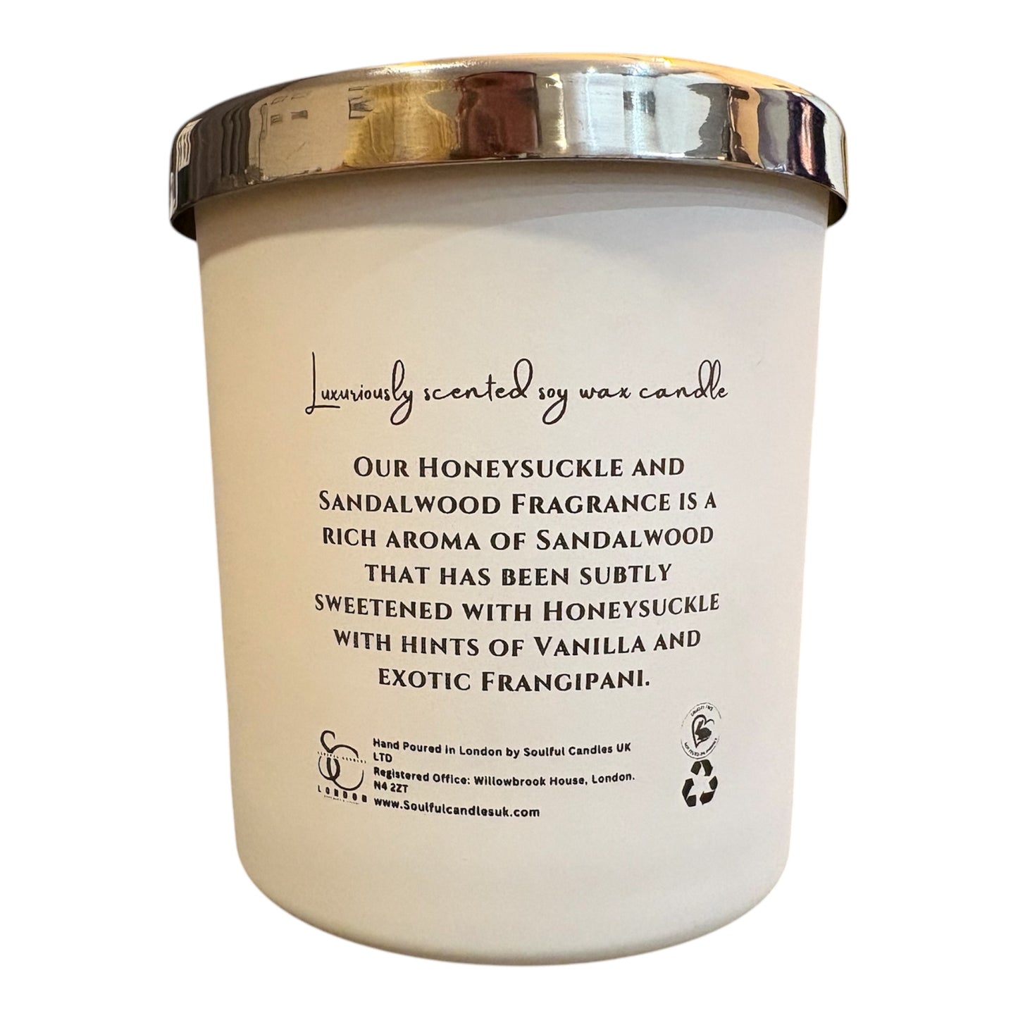 Honeysuckle & Sandalwood: A soothing mix of floral honeysuckle and earthy sandalwood, evoking a sense of relaxation and comfort.