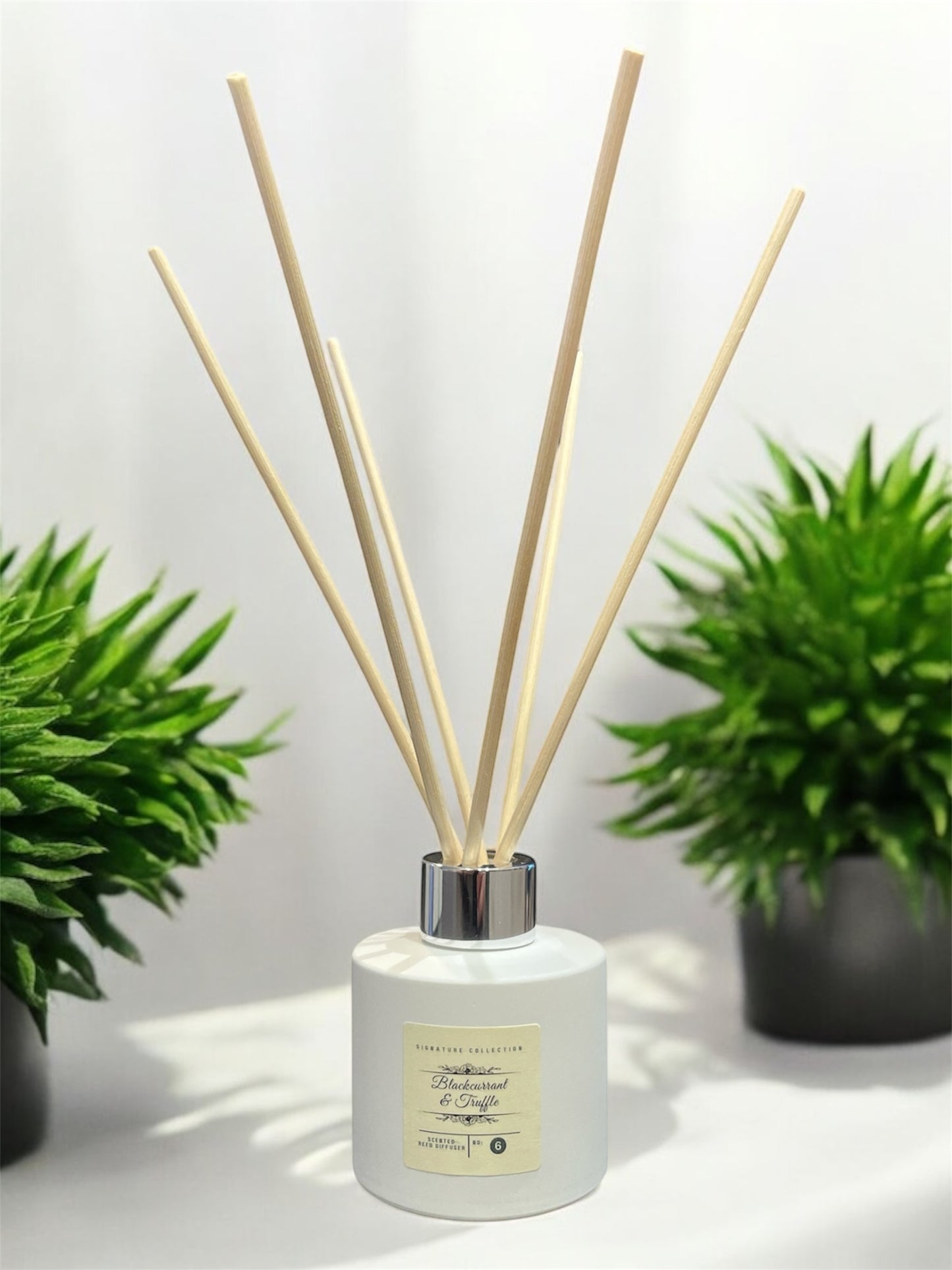 Blackcurrant & Truffle 100ml Reed Diffuser | Luxury Decadent Long-Lasting Fragrance