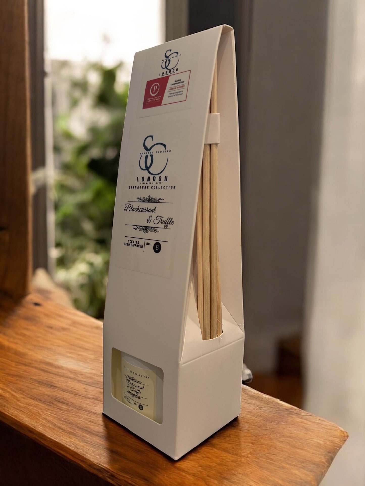 Difusor de varillas de grosella negra y trufa (100 ml) | Fragancia lujosa y duradera